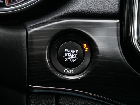 Used 2019 Jeep Grand Cherokee Limited X image 31