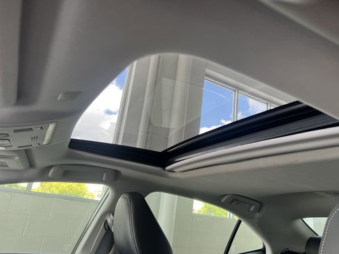 Used 2020 Lexus IS 300 image 21