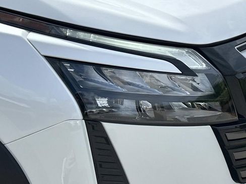New 2026 Nissan Pathfinder Rock Creek AWD/4WD image 10