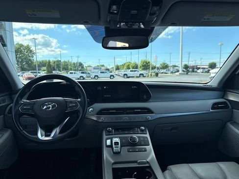 Used 2021 Hyundai Palisade SEL w/ Premium Package AWD/4WD image 11