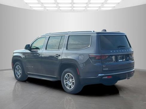 Certified 2024 Jeep Wagoneer 4WD image 5