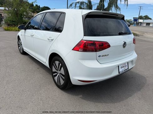 Used 2016 Volkswagen e-Golf SE FWD image 5