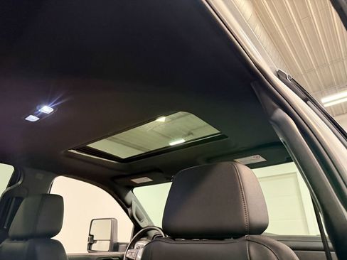 Used 2022 GMC Sierra 3500 AT4 w/ AT4 Preferred Package image 69