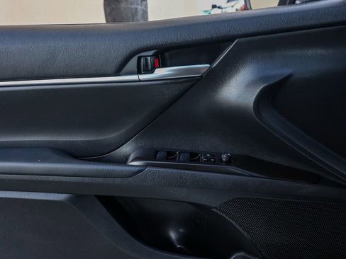 Used 2024 Toyota Camry SE w/ Blackout Package (TMS) image 23