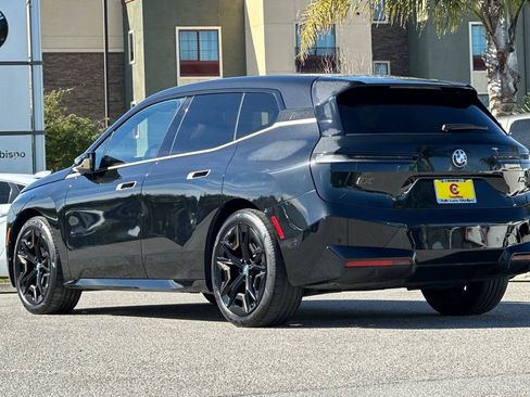 Used 2023 BMW iX M60 image 5