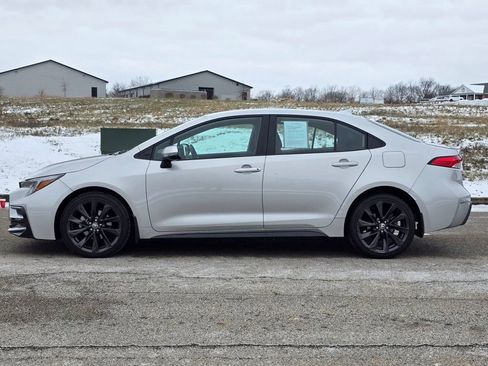 Used 2023 Toyota Corolla SE FWD image 38