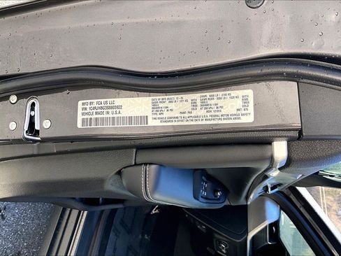 New 2025 Jeep Grand Cherokee Limited w/ Trailer Tow Package image 14