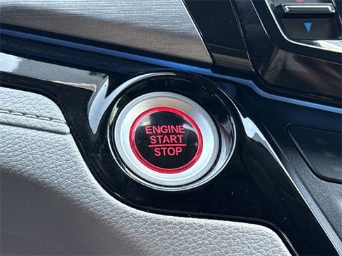 Used 2024 Honda Odyssey Touring image 39