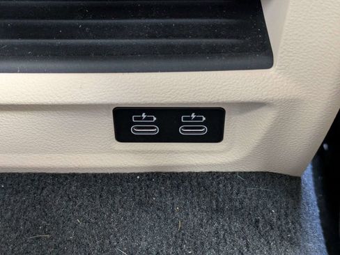 Used 2022 BMW 540i w/ M Sport Package RWD image 15