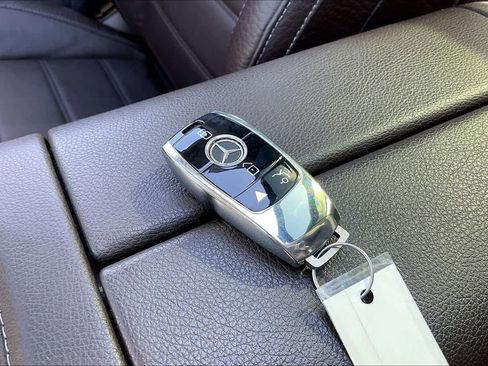 Used 2020 Mercedes-Benz GLE 450 4MATIC image 14