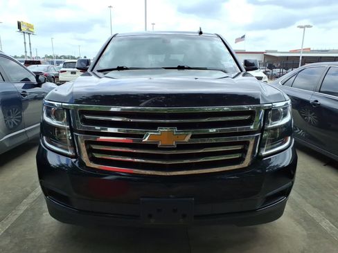 Used 2019 Chevrolet Tahoe LS RWD image 3