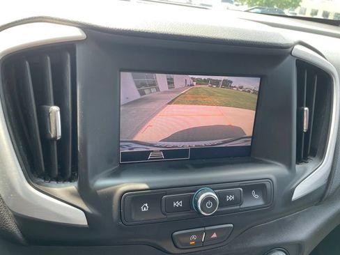 Used 2024 GMC Terrain SLE w/ Elevation Edition FWD image 20