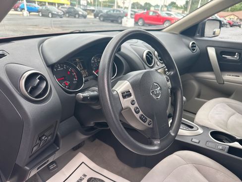 Used 2015 Nissan Rogue S w/ Convenience Package FWD image 25