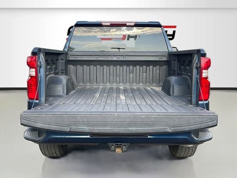 Used 2022 Chevrolet Silverado 1500 Custom AWD/4WD image 24