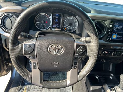 Used 2021 Toyota Tacoma SR5 image 17