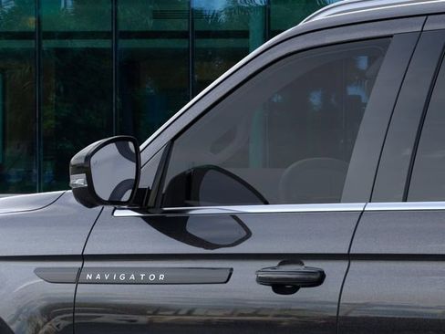 New 2026 Lincoln Navigator Black Label AWD/4WD image 20