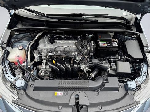 Used 2022 Toyota Corolla LE w/ Carpet Mat Package (TMS) FWD image 8