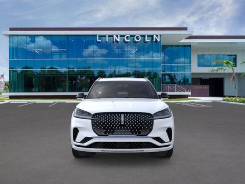 New 2026 Lincoln Aviator Black Label w/ Dynamic Handling Package AWD/4WD image 6