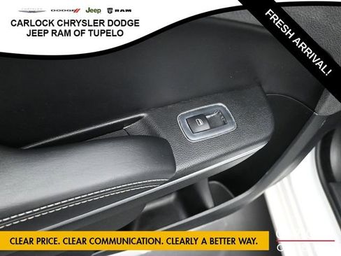 Used 2023 Chrysler 300 S image 32