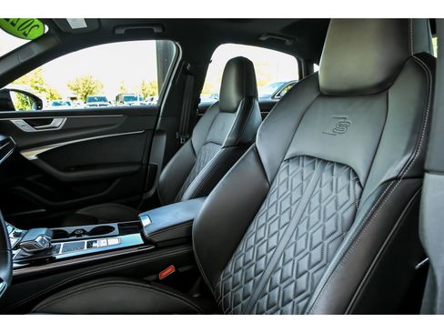 Used 2022 Audi S6 Premium Plus AWD/4WD image 12