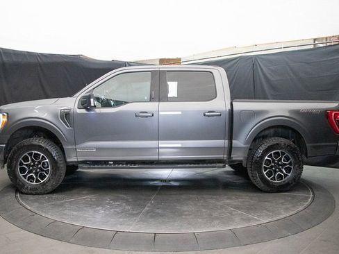 Used 2022 Ford F150 XLT w/ Equipment Group 302A High image 9