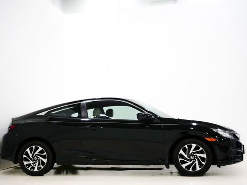 Used 2018 Honda Civic LX image 4
