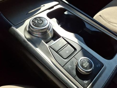 Used 2022 Ford Explorer 4WD image 22