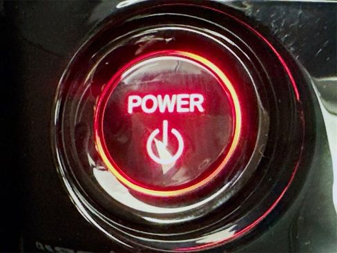 Certified 2025 Honda Accord EX-L image 23