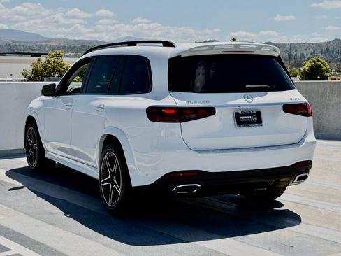 New 2026 Mercedes-Benz GLS 450 4MATIC image 9