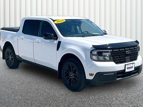Used 2024 Ford Maverick Lariat w/ Black Appearance Package FWD image 1