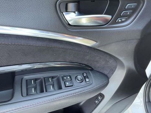 Used 2020 Acura MDX A-Spec AWD/4WD image 16