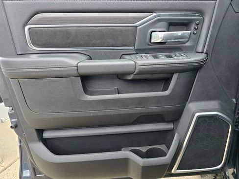 Used 2025 RAM 2500 Laramie w/ Sport Appearance Package image 22