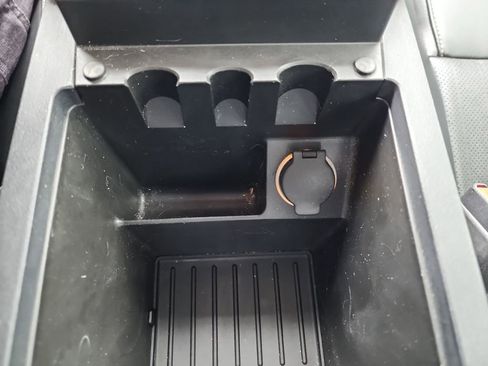 Used 2021 Nissan Maxima 3.5 SV w/ Floor Mat Group image 33