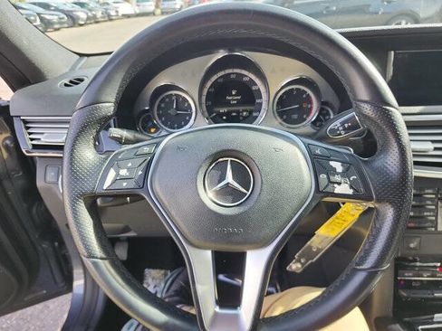 Used 2013 Mercedes-Benz E 350 BlueTEC Sedan image 14