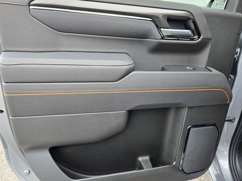 Used 2025 GMC Sierra 1500 AT4 w/ Technology Package image 40