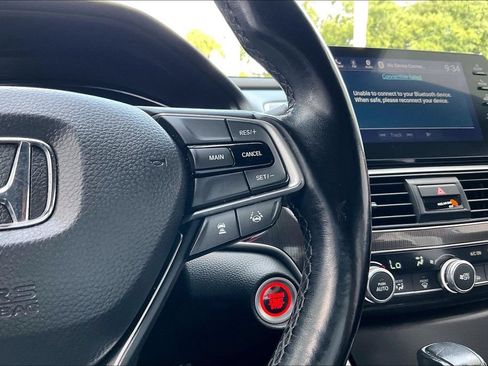 Used 2020 Honda Accord Sport image 9