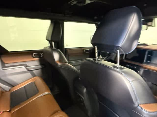 Used 2024 Ford Bronco Outer Banks AWD/4WD image 53