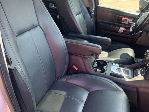 Used 2015 Land Rover LR4 HSE LUX AWD/4WD image 12