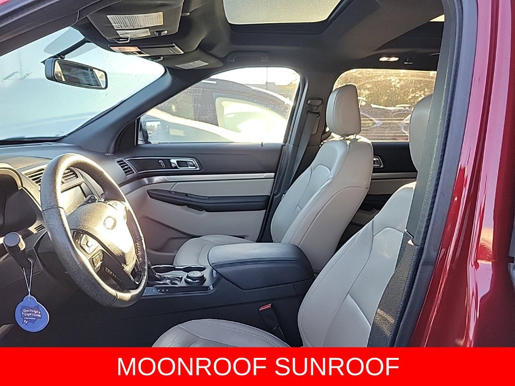 Used 2018 Ford Explorer XLT w/ Equipment Group 202A AWD/4WD image 7