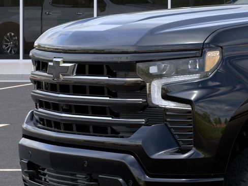 New 2026 Chevrolet Silverado 1500 High Country w/ Midnight Edition AWD/4WD image 13