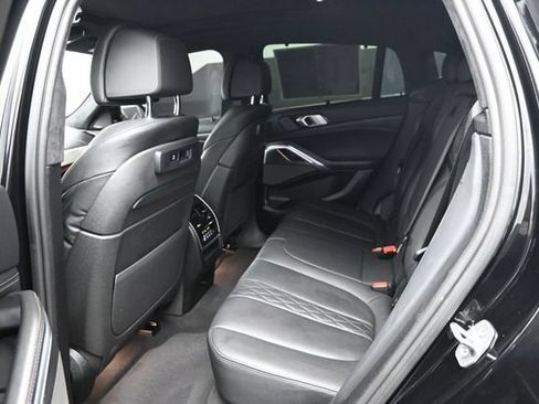Used 2021 BMW X6 sDrive40i w/ Executive Package RWD image 11