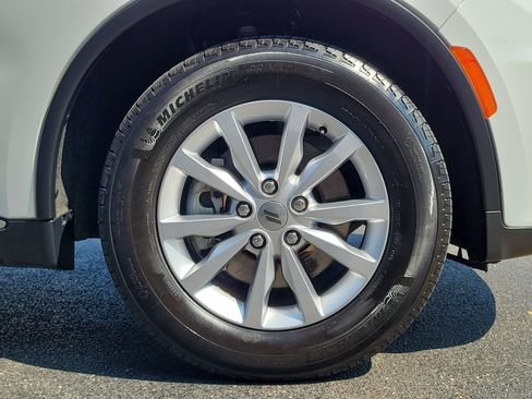 Used 2024 Dodge Durango SXT image 5