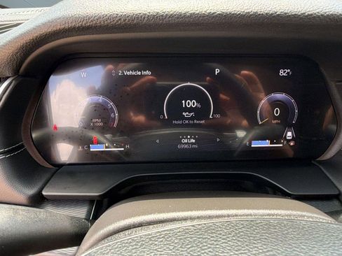 Used 2024 Jeep Grand Cherokee Laredo RWD image 19
