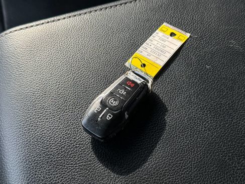 Used 2016 Ford F150 Lariat w/ Equipment Group 501A Mid image 33