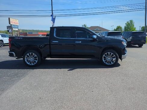 Used 2023 Chevrolet Silverado 1500 LTZ w/ LTZ Premium Package AWD/4WD image 7