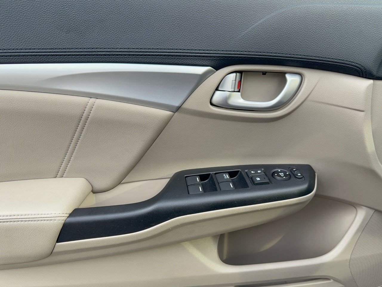 Used 2013 Honda Civic EX-L image 14