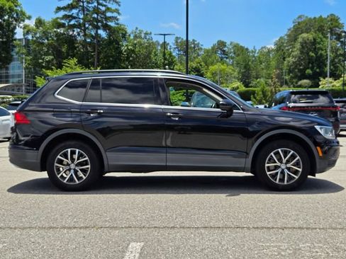 Used 2019 Volkswagen Tiguan SE FWD image 6