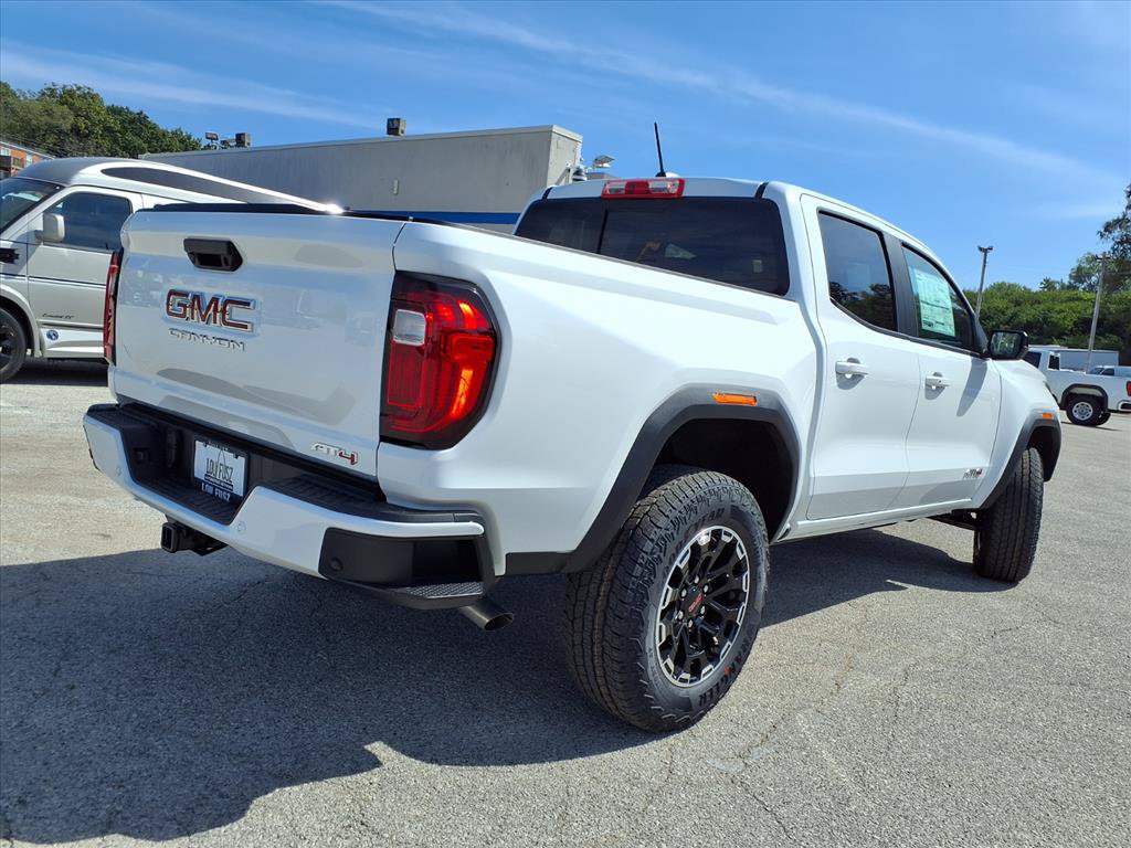 New 2026 GMC Canyon AT4 AWD/4WD image 21