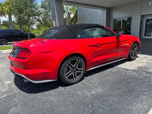 Used 2020 Ford Mustang Premium RWD image 3