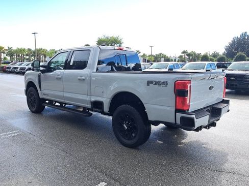 New 2026 Ford F250 Lariat w/ Black Appearance Package AWD/4WD image 7